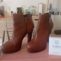 Stivaletti in pelle Cinti nr.39