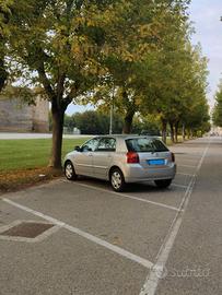 TOYOTA Corolla 1.4 16V 5 porte
