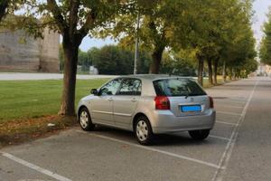 TOYOTA Corolla 1.4 16V 5 porte
