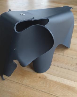 Eames Elephant Vitra