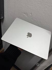 MacBook Air M2 13” 8GB RAM 512GB Argento – Ottime