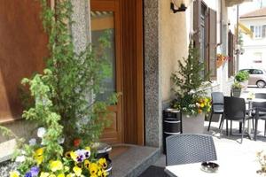 Attività / Licenza di 145 m² con 4 locali a Castel
