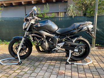 Yamaha FZ 6