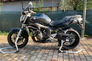 Yamaha FZ 6