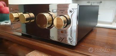 EAR 834 L de LUX