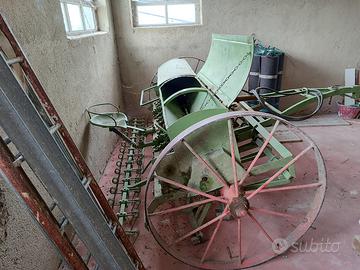 Seminatrice con attacco idraulico