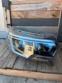 Faro anteriore destro Renault Trafic Led