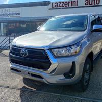 Toyota Hilux 2.8 D 48v 204cv 4WD double cab Lounge