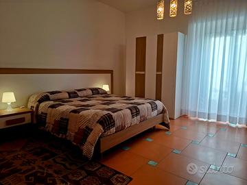 Agropoli, in villa con Jacuzzi, giardino, parkauto