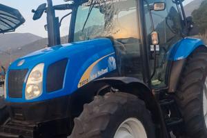 TRATTORE NEW HOLLAND T6010
