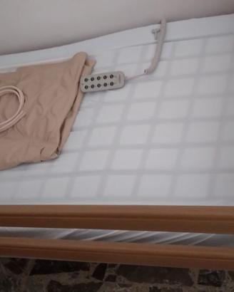 Letto ortopedico elettrico con antidecupido