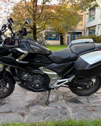 Honda NC 750 X DCT