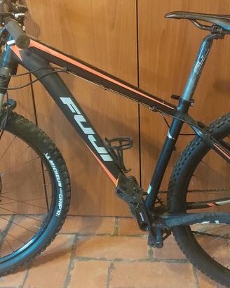 Mountain bike 