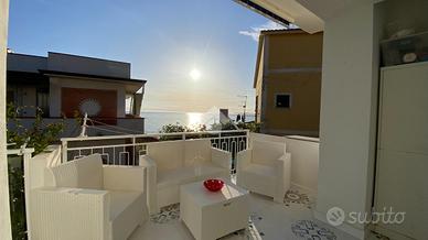 3 LOCALI A CASTELLABATE