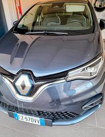 Auto Renault Zoe elettrica