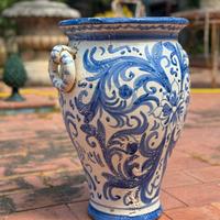 Giara in ceramica di Caltagirone