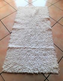 Vari tappeti da bagno lavabili, in diverse misure