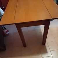 tavolo legno ikea marrone