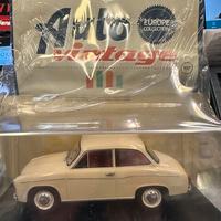 1-24  pressofuso S105C - FSO Syrena 105 2Dr berlin