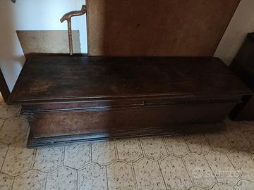 cassapanca in legno massello 