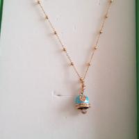 Collana con ciondolo