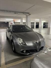 Alfa Romeo giulietta 1.6 105 cv