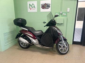 Peugeot Geopolis 250