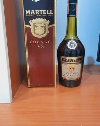 bottiglia cognac v.s. martell vintage 