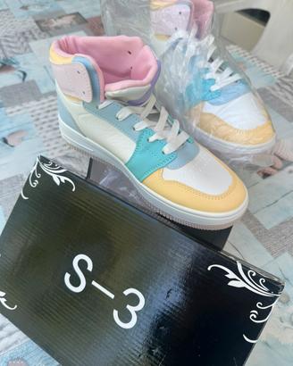 Scarpe sportive