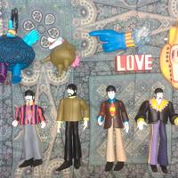 figures Vintage 2004 Beatles yellow submarine team