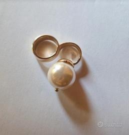 Anello con perla grande