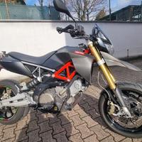 Aprilia Dorsoduro Factory 750