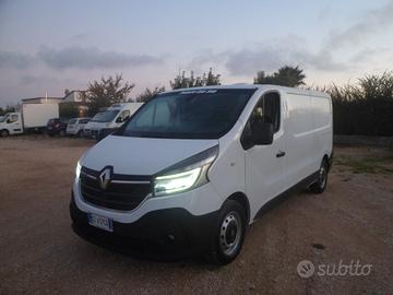 Renault Trafic furgone maxi coibentato