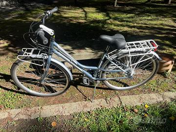 Bigicletta City bike Smeranda 28 pollici Legnano