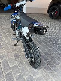 Moto cross