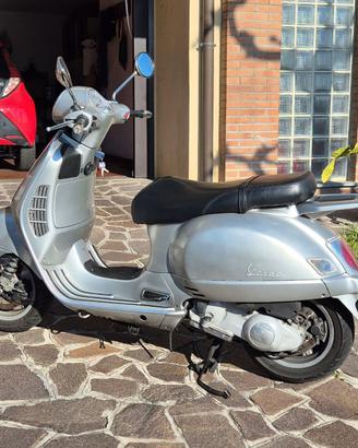 VESPA 200 GT L Gran Turismo