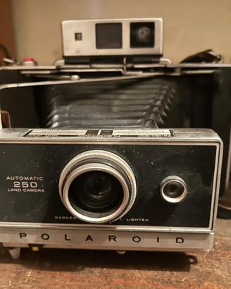 Polaroid Land Camera 250
