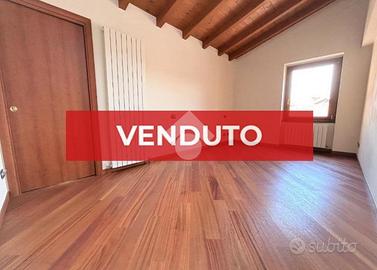2 LOCALI A CURNO