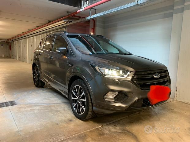 Ford Kuga 1.5 St Line a