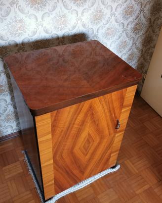 macchina da cucire Necchi 