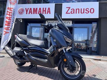 Yamaha X-Max 400