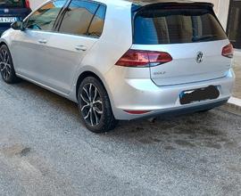 VOLKSWAGEN Golf 7ª serie - 2015