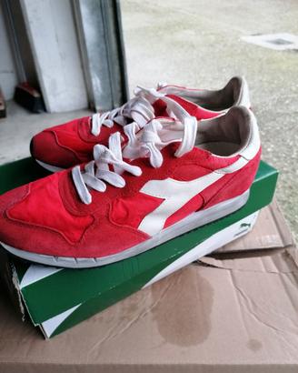 Sneakers colore rosso
