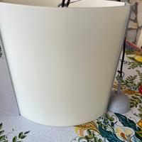 Lampadario in vetro satinato