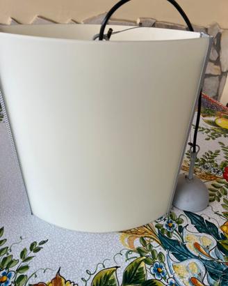 Lampadario in vetro satinato