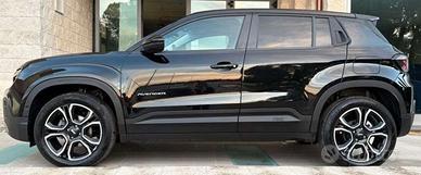 JEEP Avenger  MHEV e-Hybrid  Aut. Summit