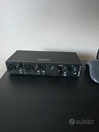 Arturia Minifuse 2 con Set Samson Rubicon