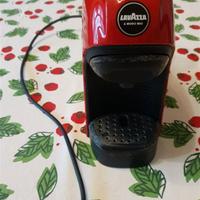 TINY  MACCHINA CAFFE LAVAZZA A MODO MIO