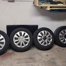 4 cerchi in ferro più gomme invernali fiat 500x