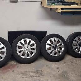 4 cerchi in ferro più gomme invernali fiat 500x